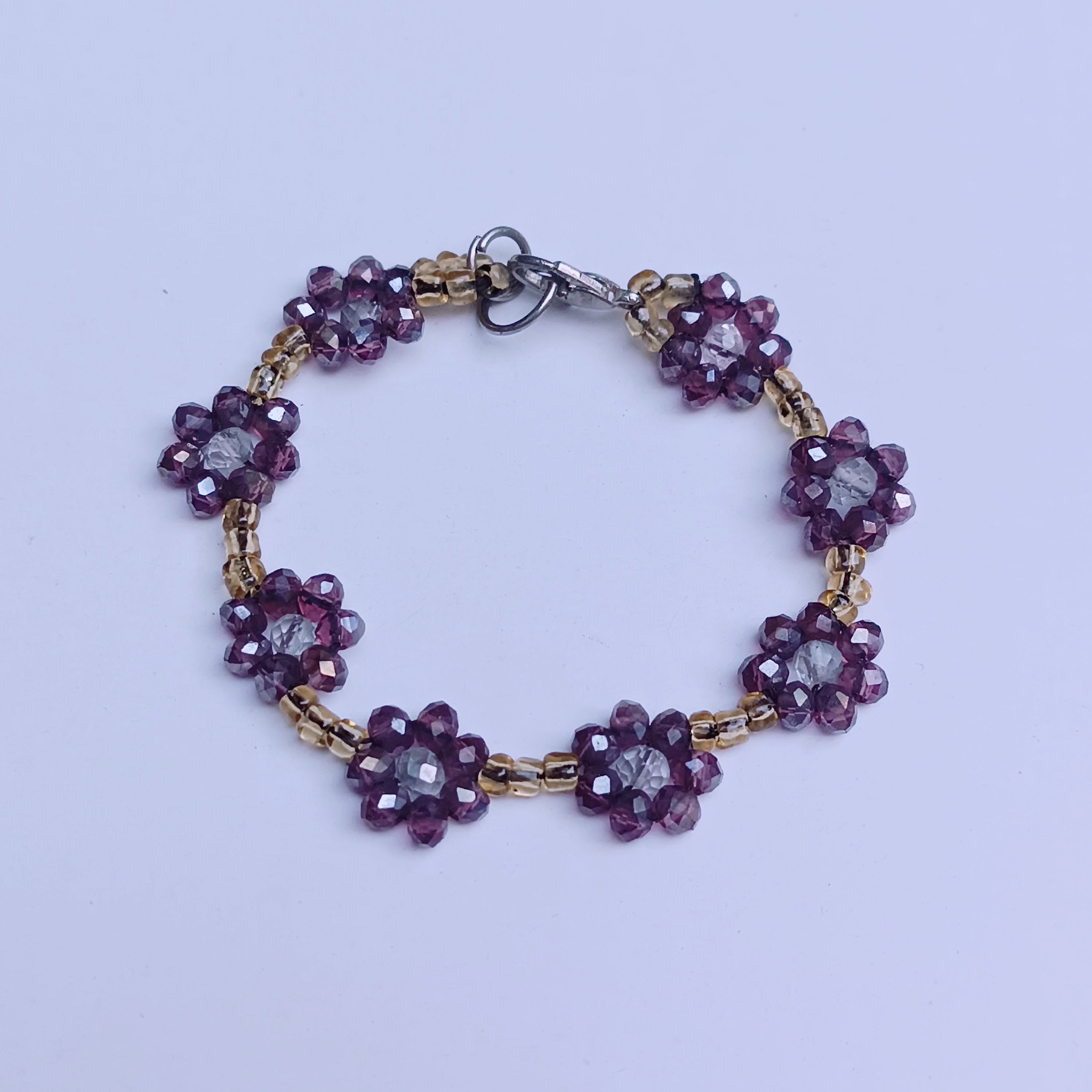 Handmade Purple Flower Beaded Bracelet – Elegant Glass Bead Jewelry