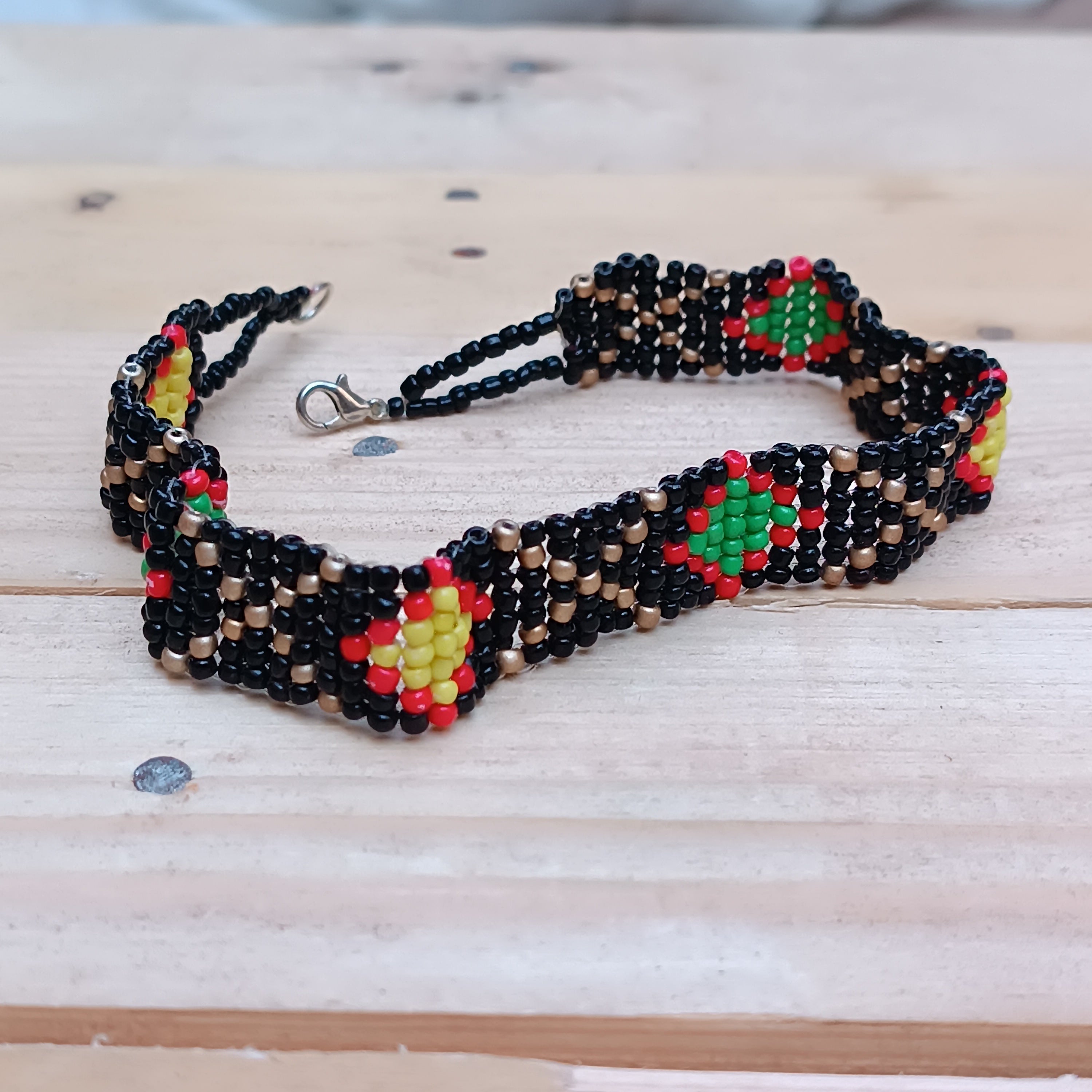 Handmade Amazigh Necklace – Moroccan Beaded Jewelry