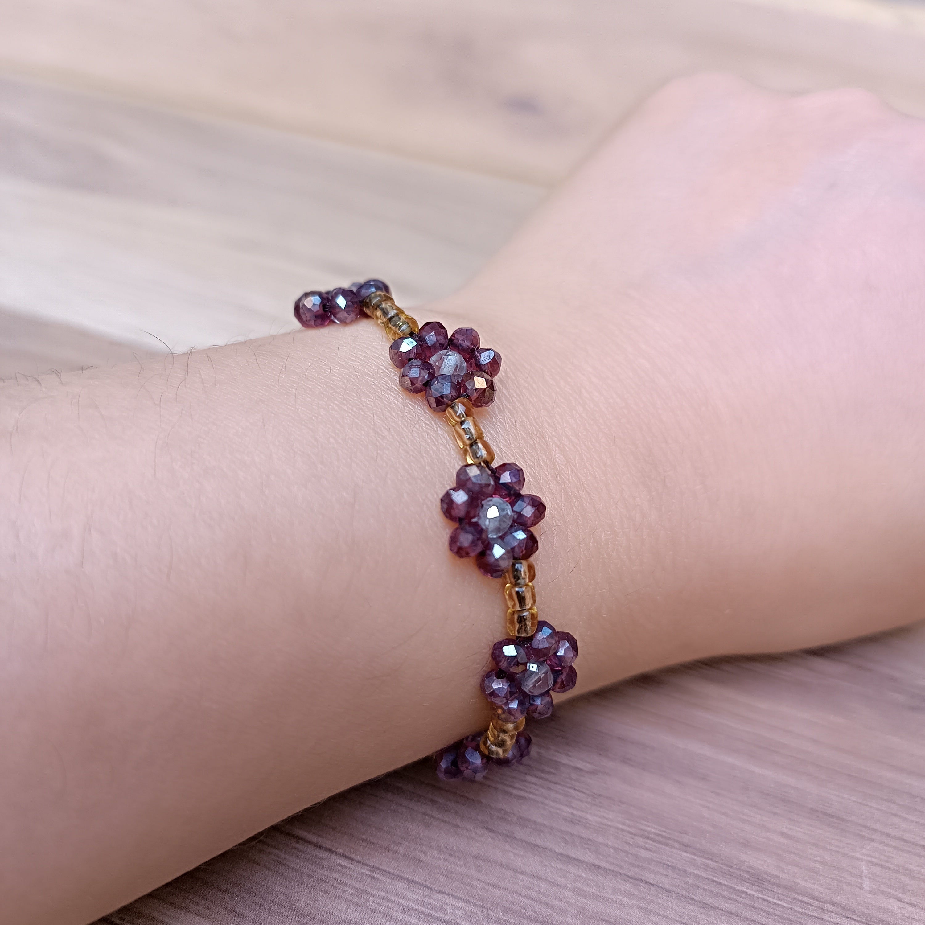 Handmade Purple Flower Beaded Bracelet – Elegant Glass Bead Jewelry